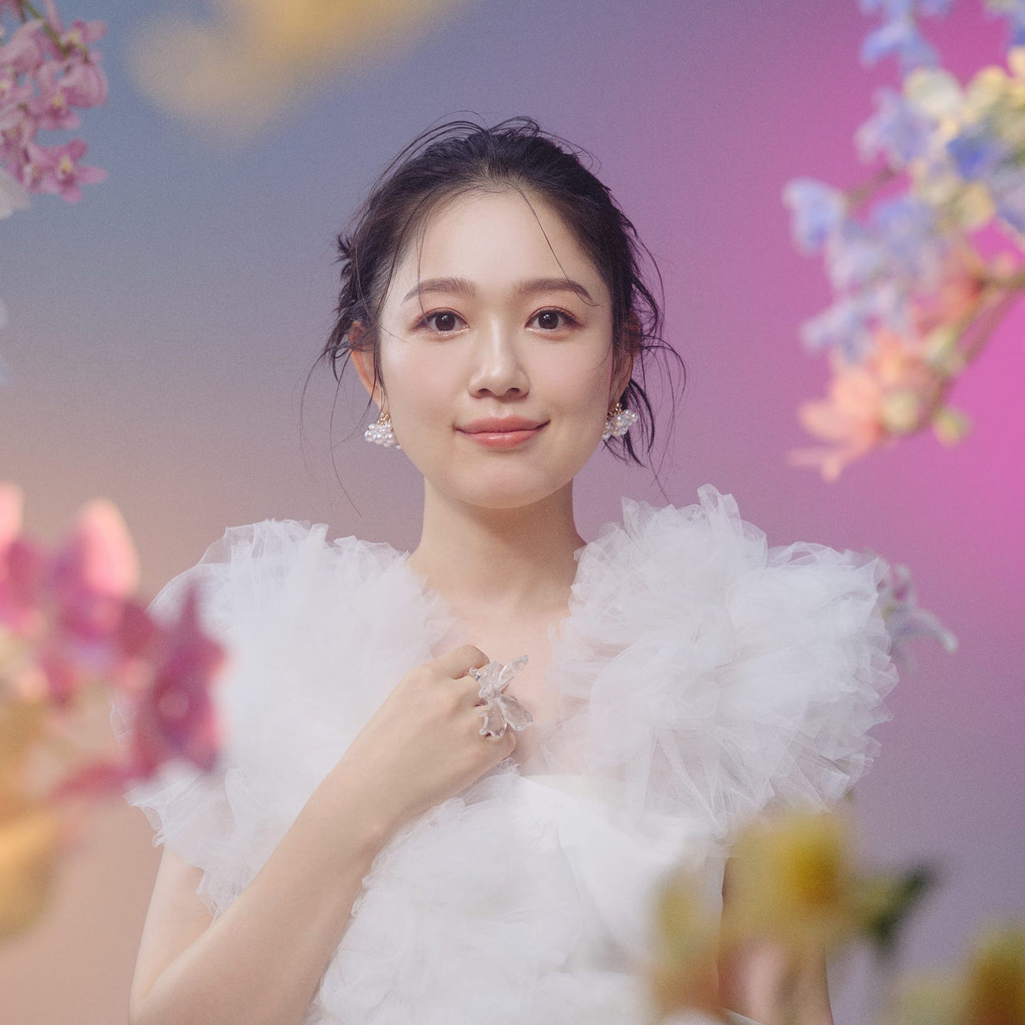 西野加奈 最新EP《Love Again》 ＜初回生産限定盤(CD＋DVD＋Photo Book＋貼紙(A款)) ／通常盤(CD＋貼紙(B款))＞